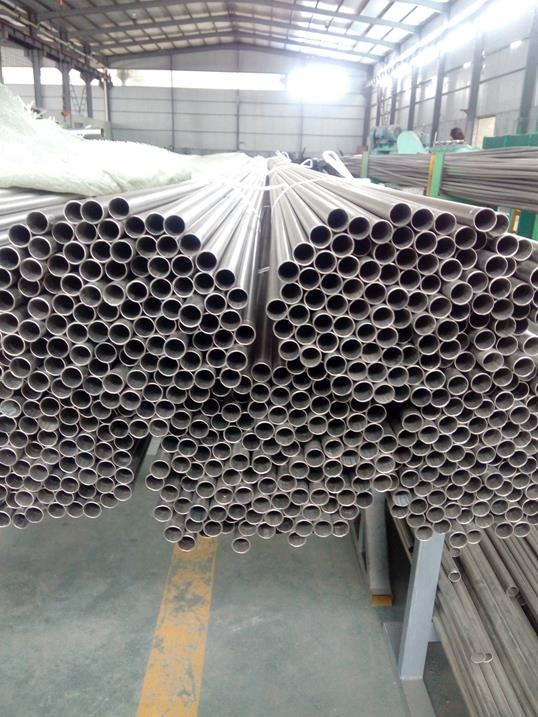 капілярна титанова трубка02 capillary titanium tube02
