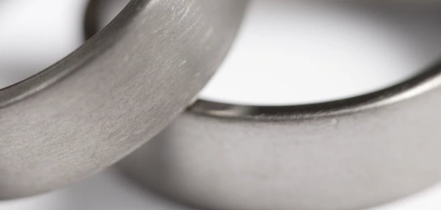How much does 1 kg of titanium cost How much does 1 kg of titanium cost